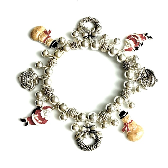 Vtg AVON Silver Tone Beads w/Enameled Charms Bracelet - Picture 1 of 10